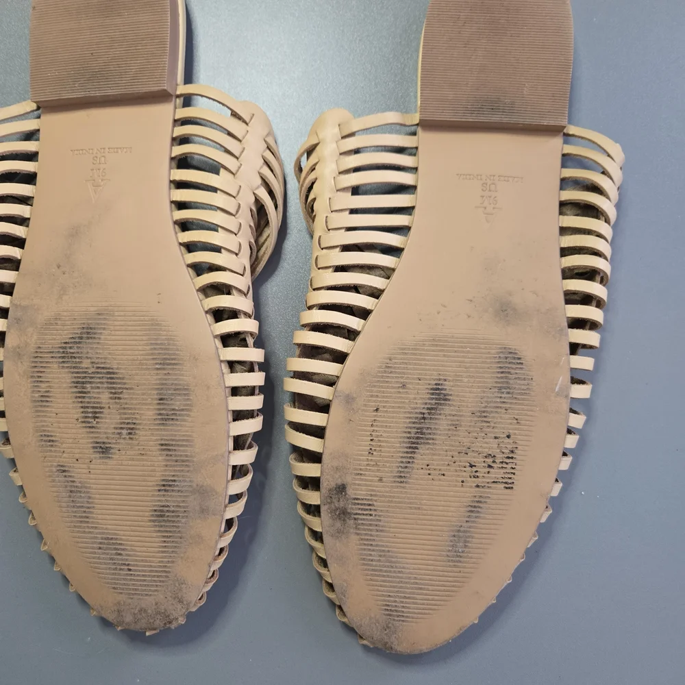 Pilcro Beige Woven Mules - Picture 2 of 15